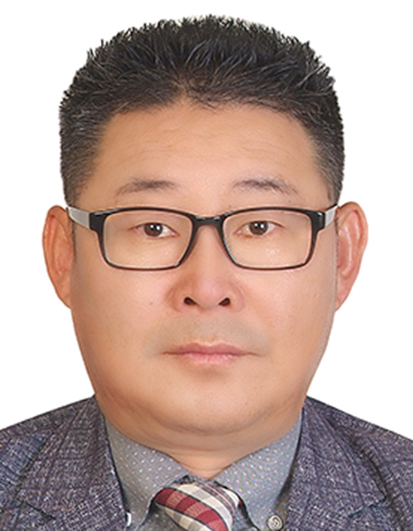 [교육칼럼]무너진 교권 어디까지 추락하는가?...교장 권위 살아야 교권 회복
